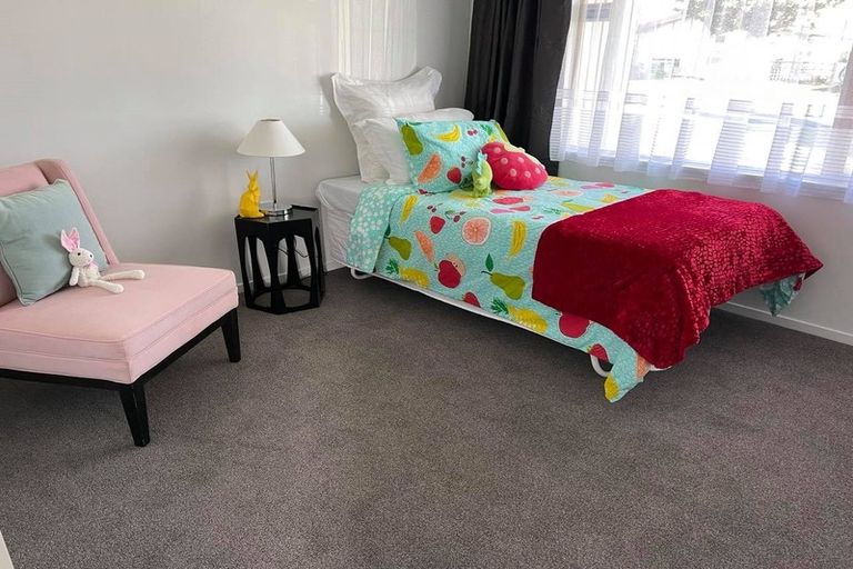 Photo of property in 10 Sunderland Drive, Flaxmere, Hastings, 4120