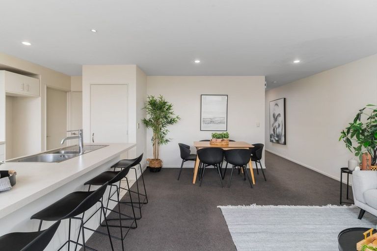 Photo of property in 1b Sienna Court, Aidanfield, Christchurch, 8025