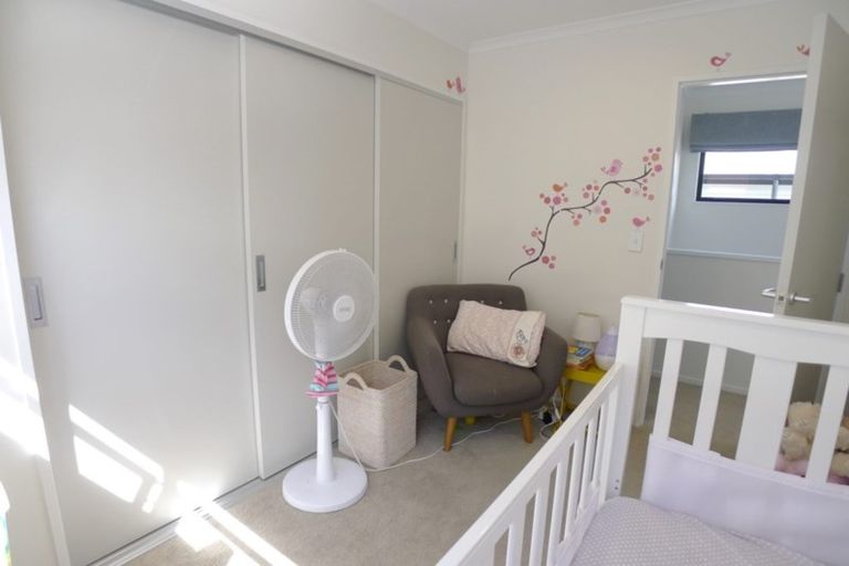 Photo of property in 11 Oioi Road, Hobsonville, Auckland, 0616