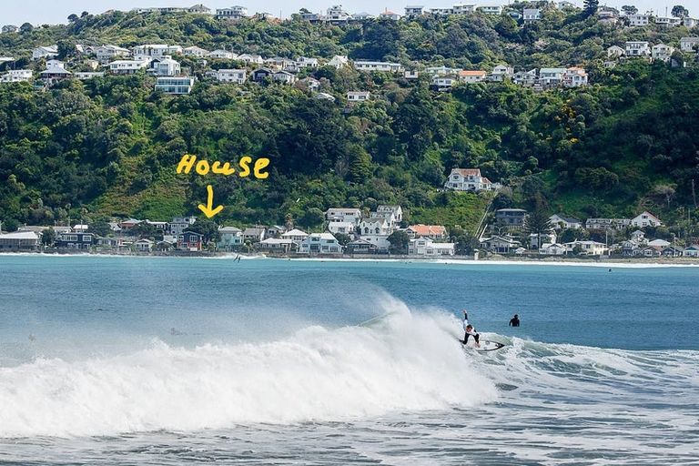 Photo of property in 274 Queens Drive, Lyall Bay, Wellington, 6022