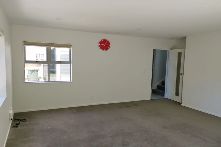 Photo of property in 17a Wantwood Grove, Churton Park, Wellington, 6037