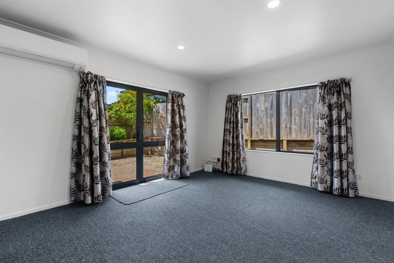 Photo of property in 22 Arrowfield Drive, Pyes Pa, Tauranga, 3112