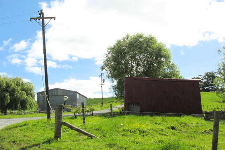 Photo of property in 24 Irvine Road, Kaipara Flats, Warkworth, 0981