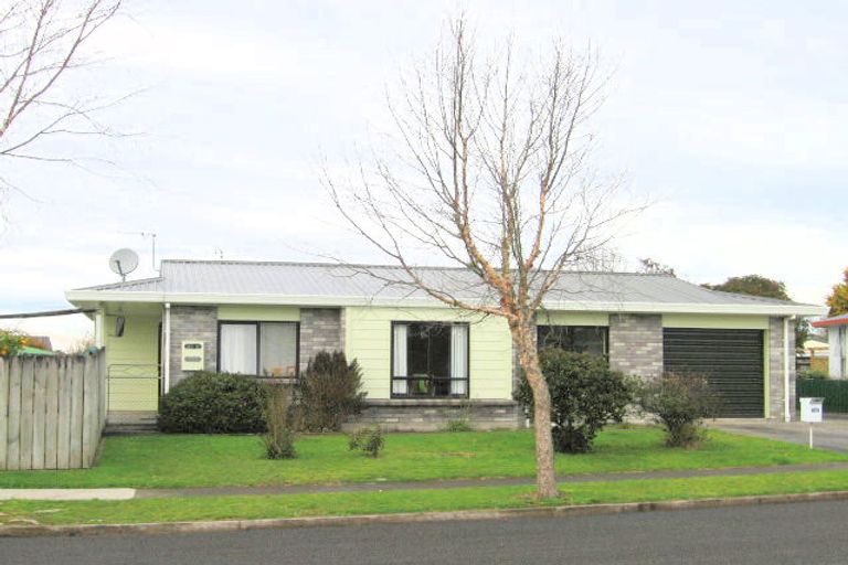 Photo of property in 27a Derby Street, Nawton, Hamilton, 3200