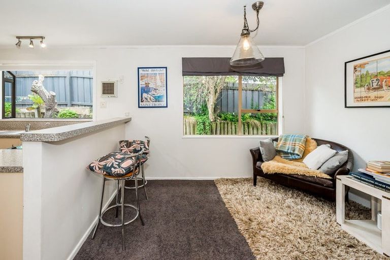 Photo of property in 25 Chums Road, Paraparaumu Beach, Paraparaumu, 5032