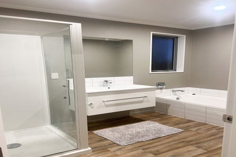 Photo of property in 27 George Square West, Wigram, Christchurch, 8025