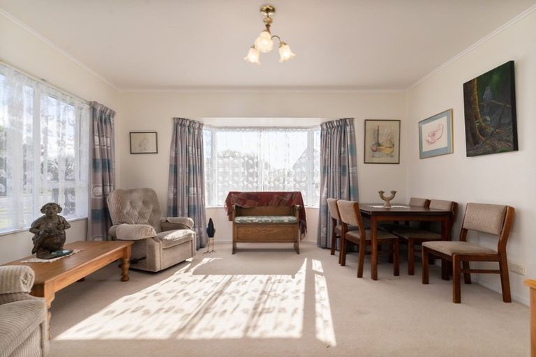 Photo of property in 33 Reading Street, Greytown, 5712