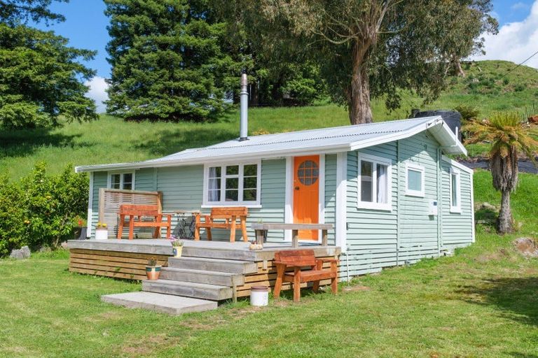 Photo of property in 22 Whakaraparapa Road, Kakahi, 3989