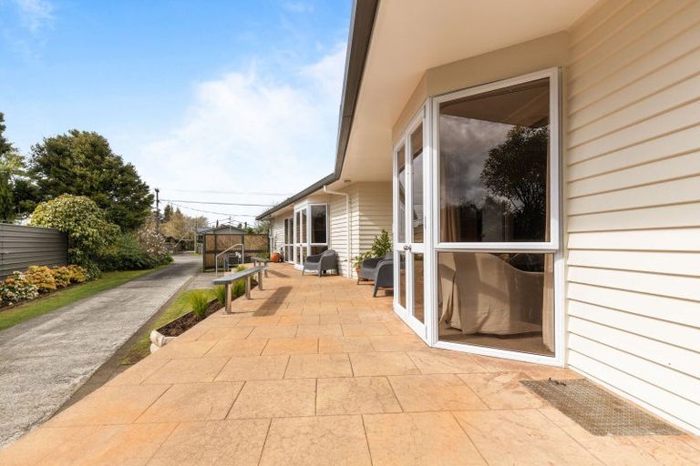 Photo of property in 1276 Egmont Road, Egmont Village, New Plymouth, 4372