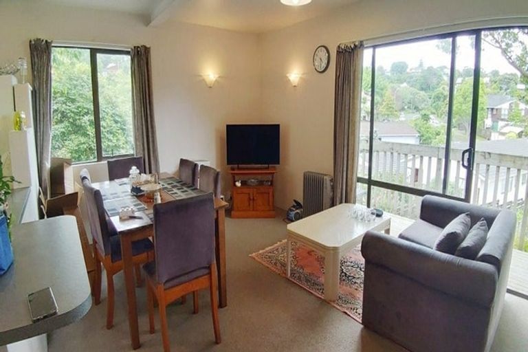 Photo of property in 68 Stapleford Crescent, Browns Bay, Auckland, 0630