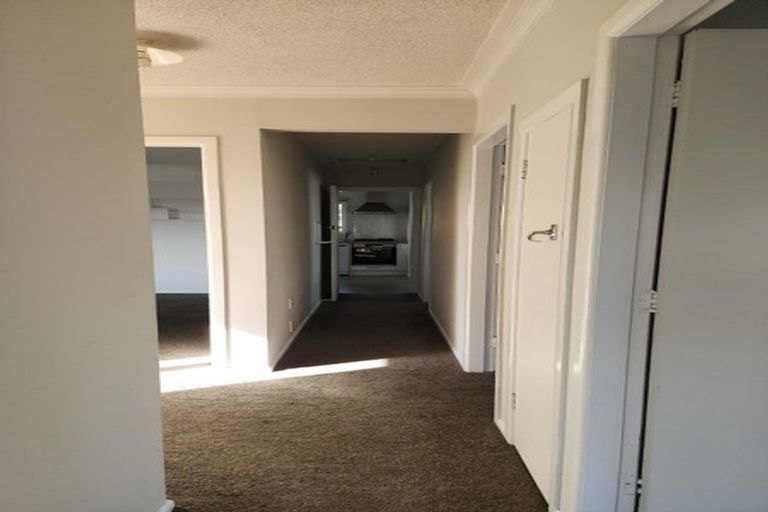 Photo of property in 11 Knighton Road, Hillcrest, Hamilton, 3216
