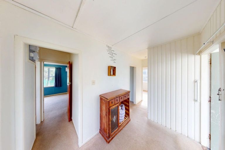 Photo of property in 48 Rangiora Street, Castlecliff, Whanganui, 4501