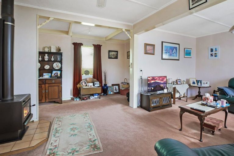 Photo of property in 33 Taylor Avenue, Paeroa, 3600