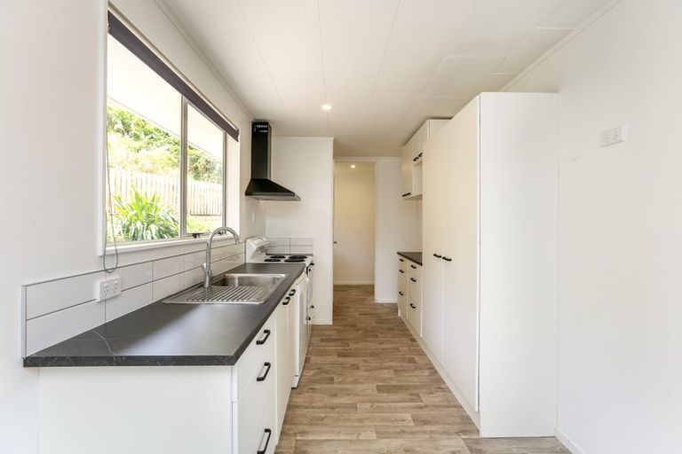 Photo of property in 5c Tahurangi Place, Spotswood, New Plymouth, 4310