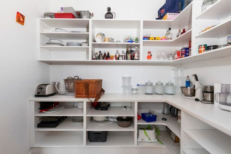 Photo of property in 1171 Whangaparaoa Road, Gulf Harbour, Whangaparaoa, 0930