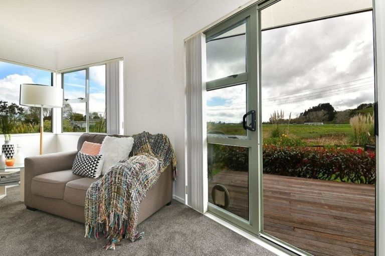 Photo of property in 1/12 Miro Street, Helensville, 0800