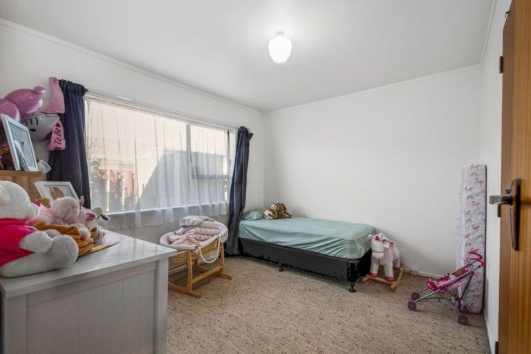 Photo of property in 2/26 Prictor Street, Papakura, 2110