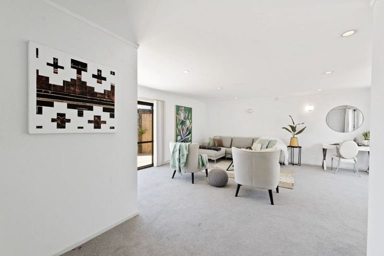 Photo of property in 5 Culver Terrace, Howick, Auckland, 2014