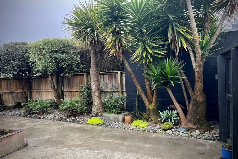 Photo of property in 2 Oxley Avenue, St Albans, Christchurch, 8014