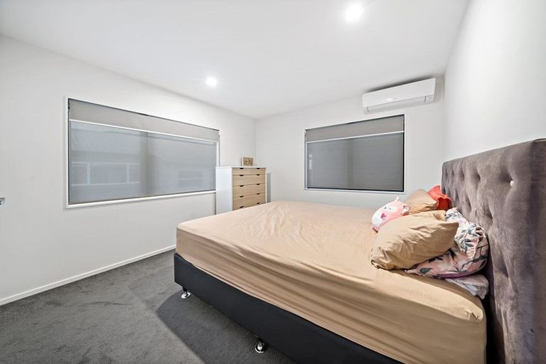 Photo of property in 26 Kearns Drive, Hobsonville, Auckland, 0616