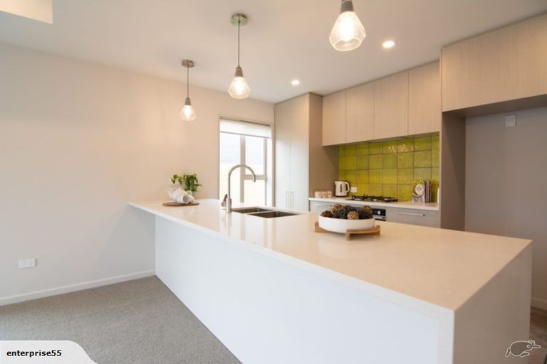 Photo of property in 8 Ardnave Lane, Broomfield, Christchurch, 8042