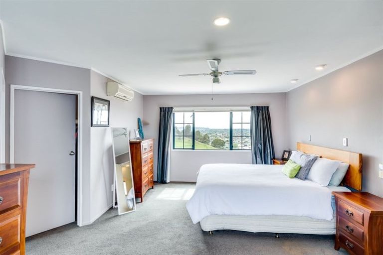 Photo of property in 39 Cumberland Rise, Taradale, Napier, 4112