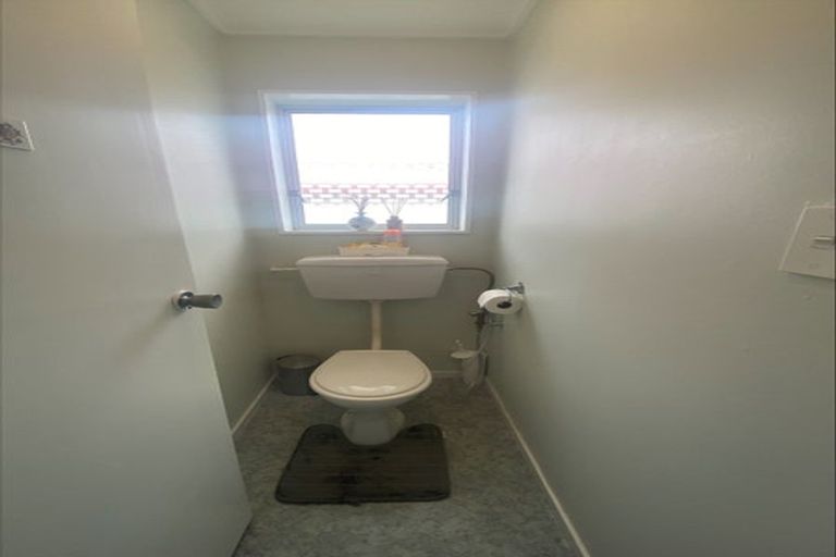 Photo of property in 36a Chamberlain Road, Karori, Wellington, 6012