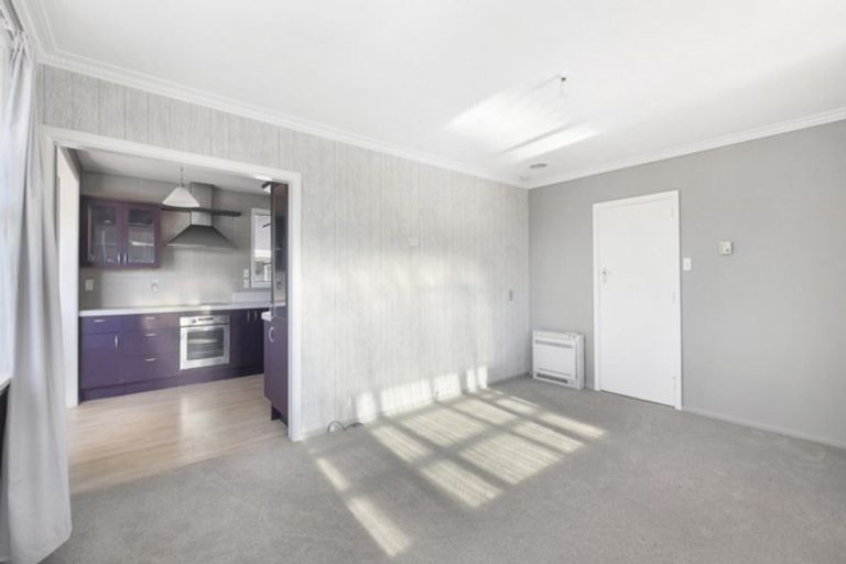 Photo of property in 19 Moyna Avenue, Dallington, Christchurch, 8061