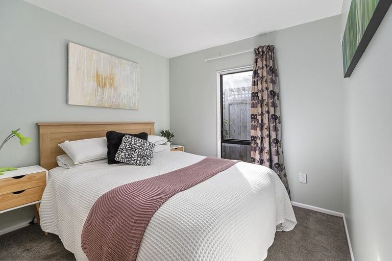 Photo of property in 29 Falkirk Avenue, Seatoun, Wellington, 6022