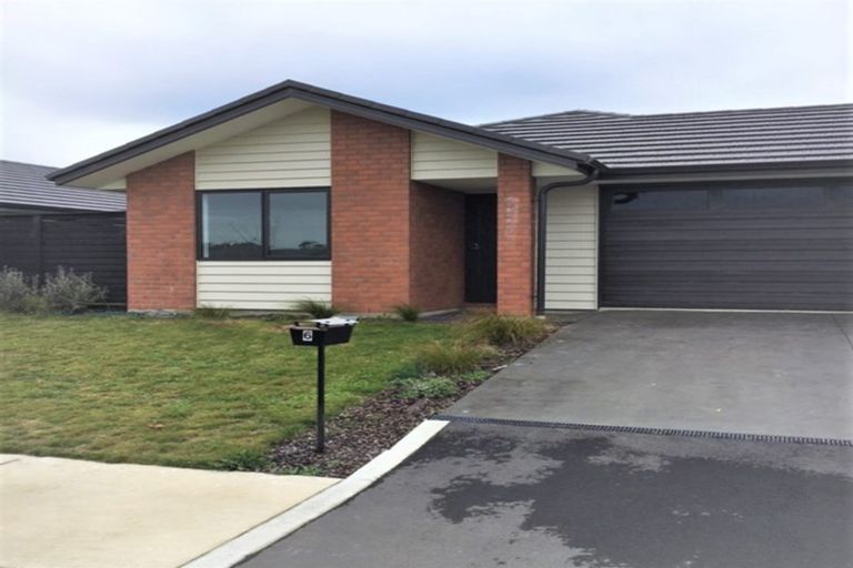 Photo of property in 6 Hartford Crescent, Rolleston, 7615