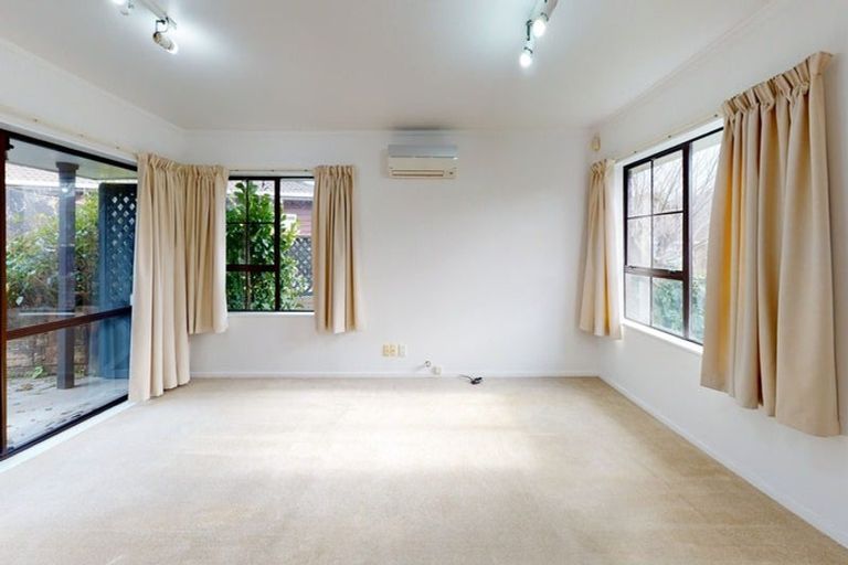 Photo of property in 45 Burbank Crescent, Churton Park, Wellington, 6037