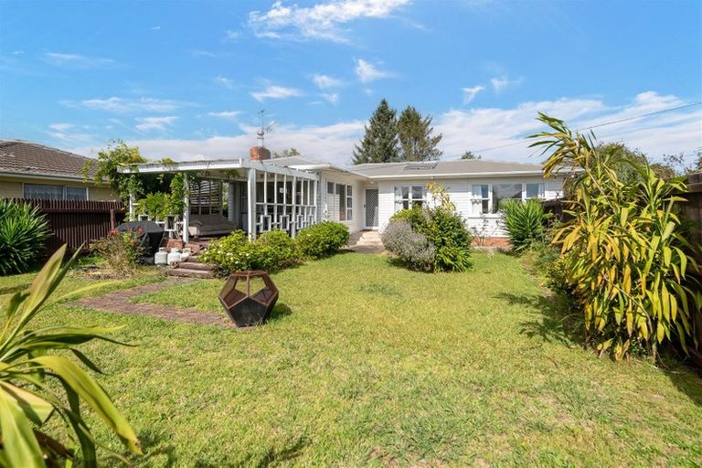 Photo of property in 114 Browns Road, Manurewa, Auckland, 2102