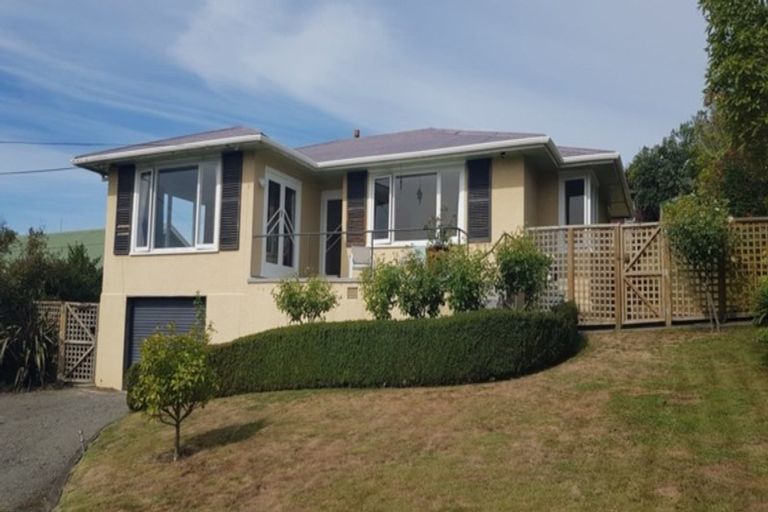Photo of property in 16 Halcombe Road, Feilding, 4702