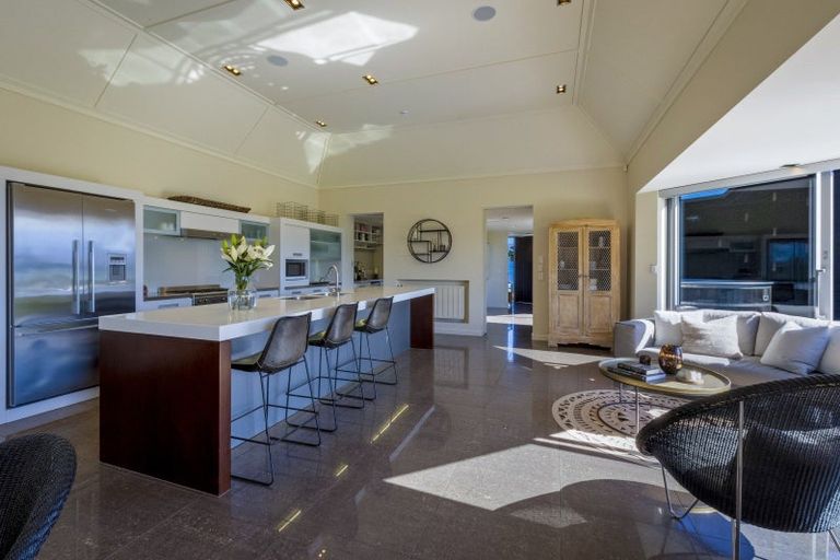 Photo of property in 11 Carlin Creek Drive, Drift Bay, Queenstown, 9371