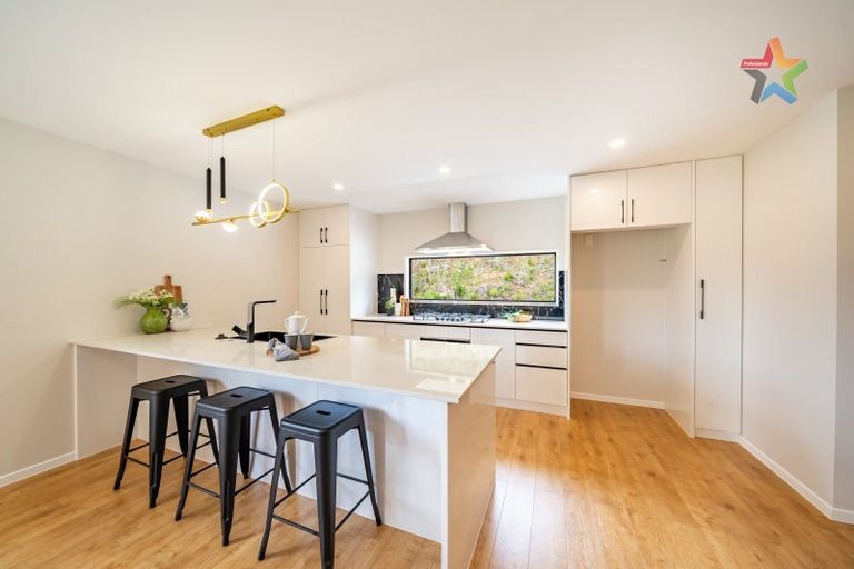 Photo of property in 2 Te Ara O Tahumate, Stokes Valley, 5019