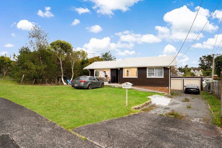 Photo of property in 92 Colwill Road, Massey, Auckland, 0614
