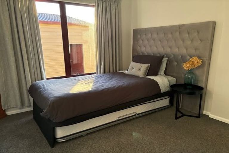 Photo of property in 8 Marram Place, Mangawhai Heads, Mangawhai, 0505