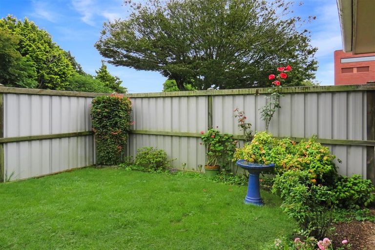 Photo of property in 84unit Ranolf Street, Victoria, Rotorua, 3010