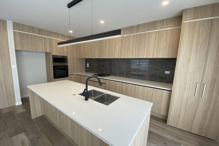 Photo of property in 9 Gemscott Crescent, Huapai, Kumeu, 0810
