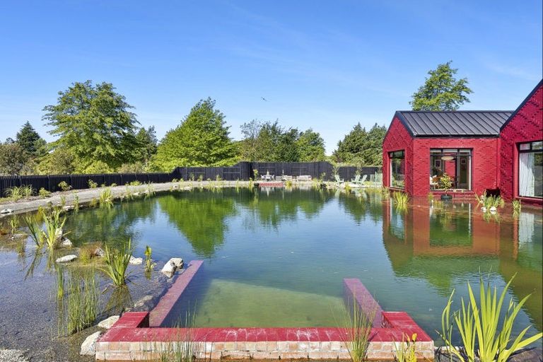 Photo of property in 21 Tarrant Road, Upper Moutere, 7173