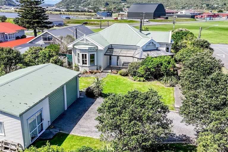 Photo of property in 87 Blake Street, Blaketown, Greymouth, 7805
