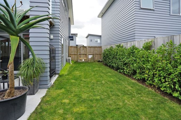 Photo of property in 13u2 Crosher Place, Silverdale, Hamilton, 3216