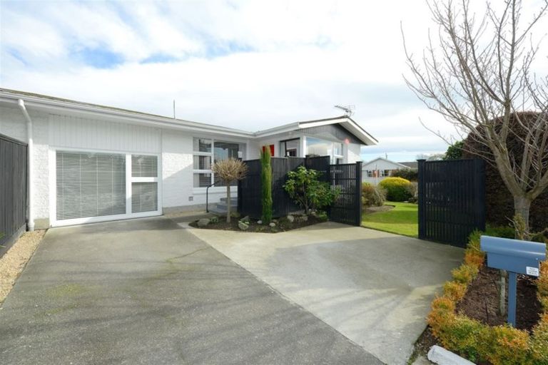 Photo of property in 293 Waimairi Road, Ilam, Christchurch, 8041