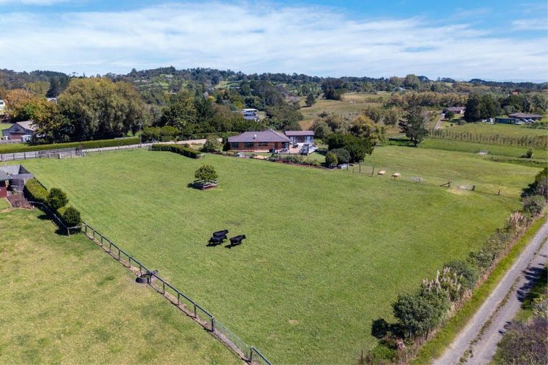 Photo of property in 20 Kennedy Road, Dairy Flat, Albany, 0792