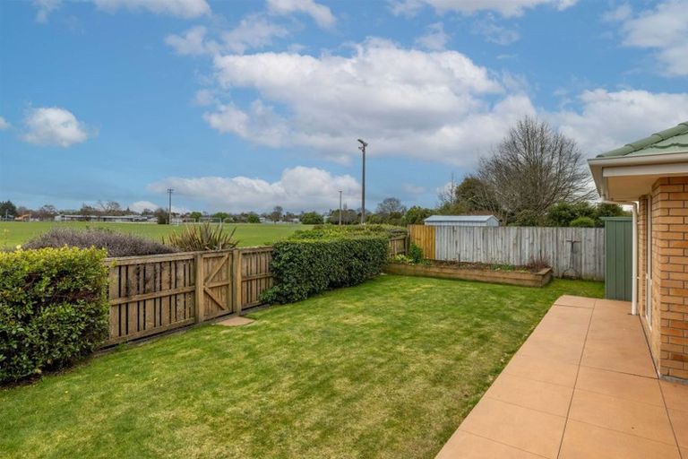 Photo of property in 6 Vangelis Lane, Mairehau, Christchurch, 8013