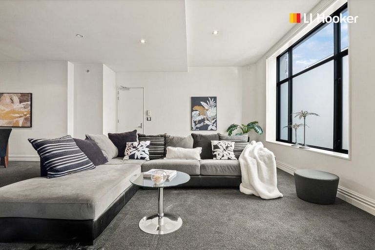 Photo of property in 2/49 Bond Street, Dunedin Central, Dunedin, 9016