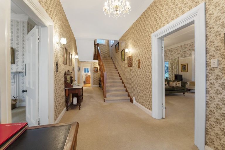 Photo of property in 149 Vivian Street, New Plymouth, 4310