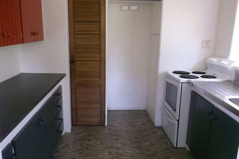 Photo of property in 1/15 Tavern Road, Silverdale, 0932