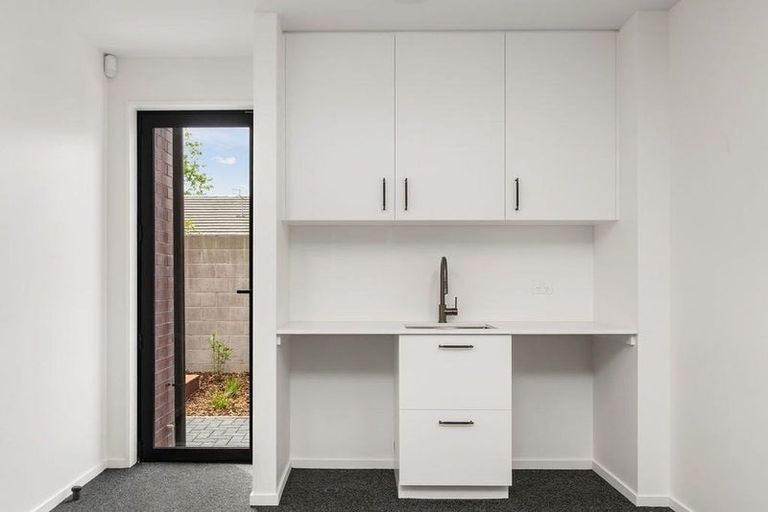Photo of property in 3/50b Murray Place, Saint Albans, Christchurch, 8014