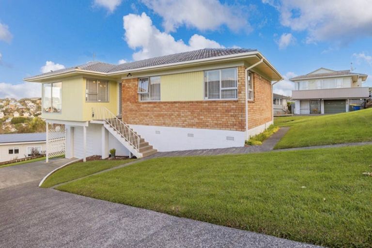 Photo of property in 118 Eban Avenue, Hillcrest, Auckland, 0627